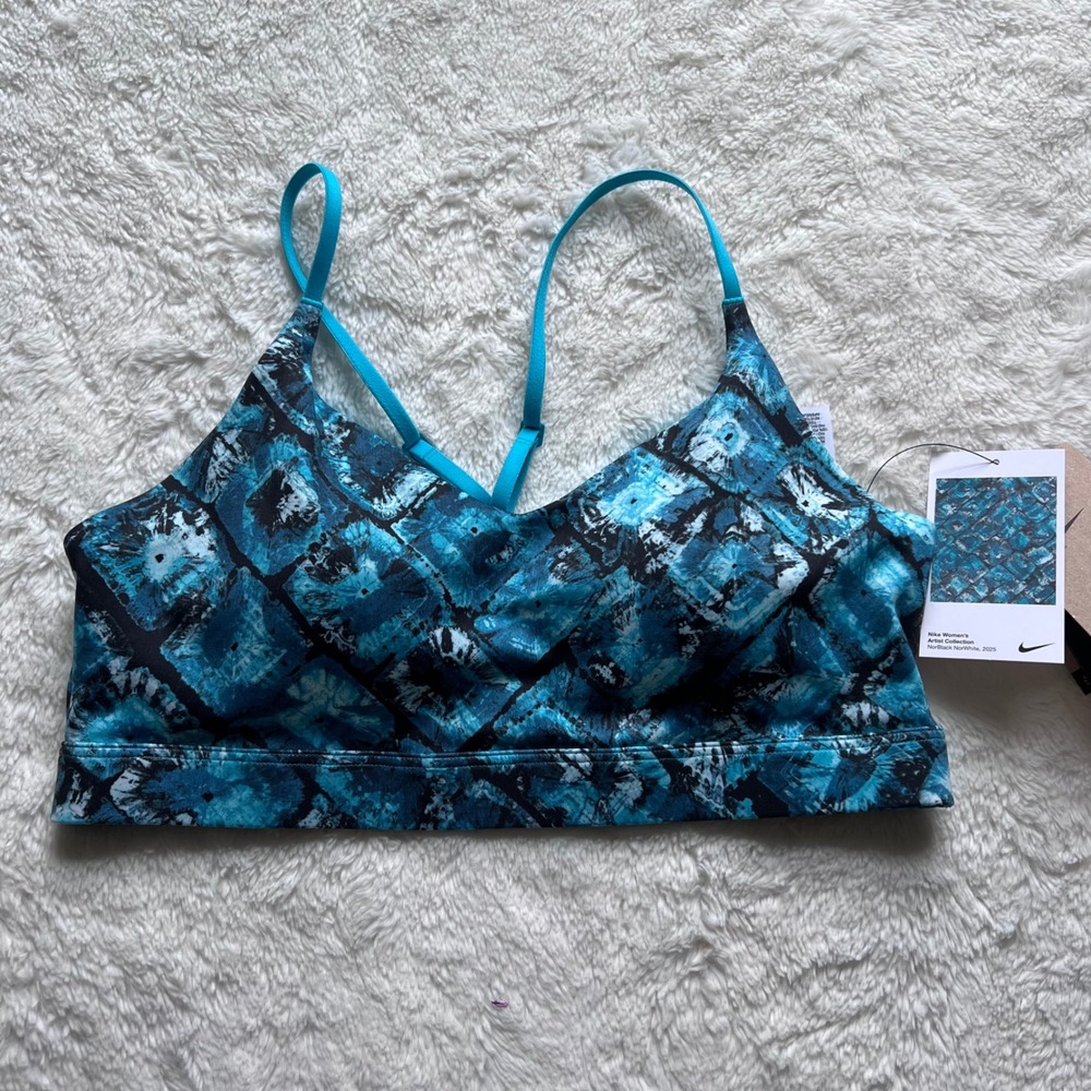 Nike Indy Artist Collection NorBlack NorWhite Tie Dye Sports Bra Blue Medium NWT